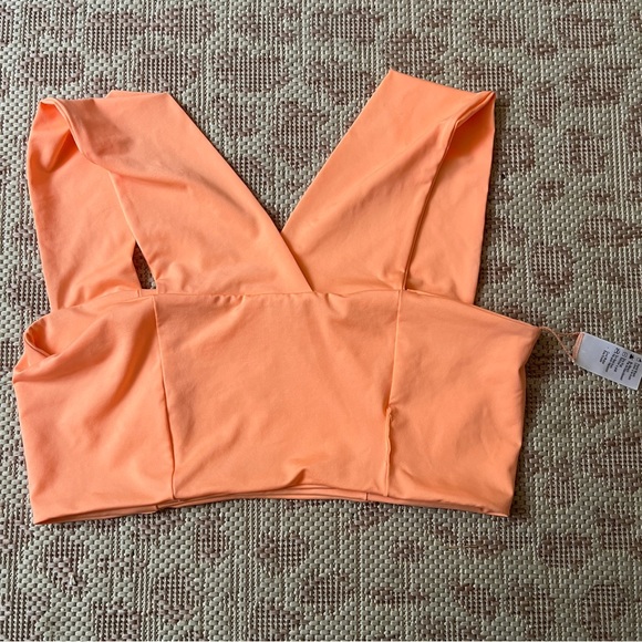 L SPACE Parker Top! Size L but fits like a small. Coral/neon orange. - Picture 3 of 3